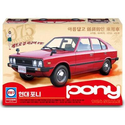 Academy Model Cars 1/24 Hyundai Pony 4-Door Car Kit