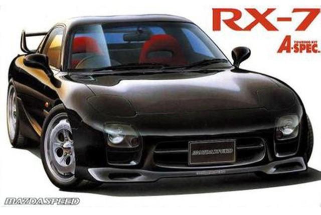 Fujimi Car Models 1/24 Mazda FD3S RX7 A-Spec 2-Door Sports Car Kit