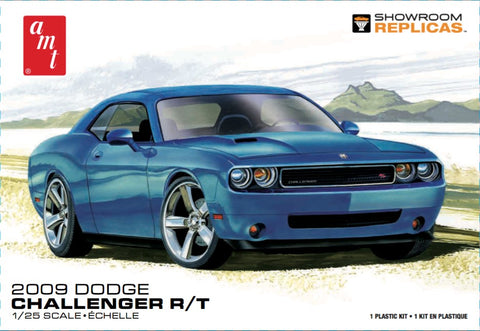 AMT Model Cars 1/25 2009 Dodge Challenger R/T Kit