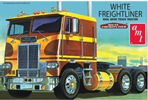 AMT Model Cars 1/25 White Freightliner Dual Drive Truck Cab Kit