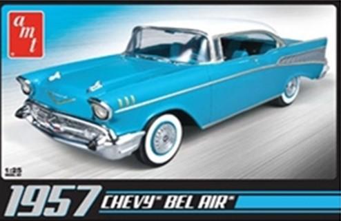 AMT 1/25 1957 Chevy Bel Air Kit